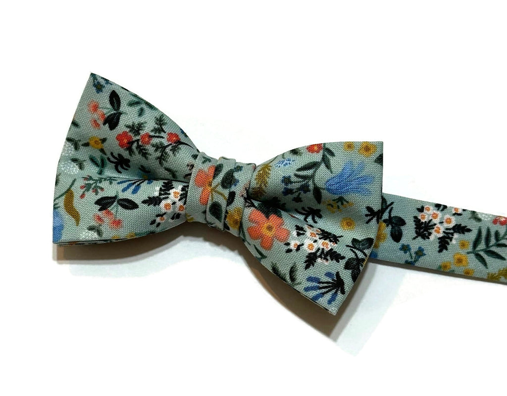 Bramble Fields Floral Bow Tie - Boys, handcrafted neckties, handmade bow ties, floral patterns, boys wedding bow tie.