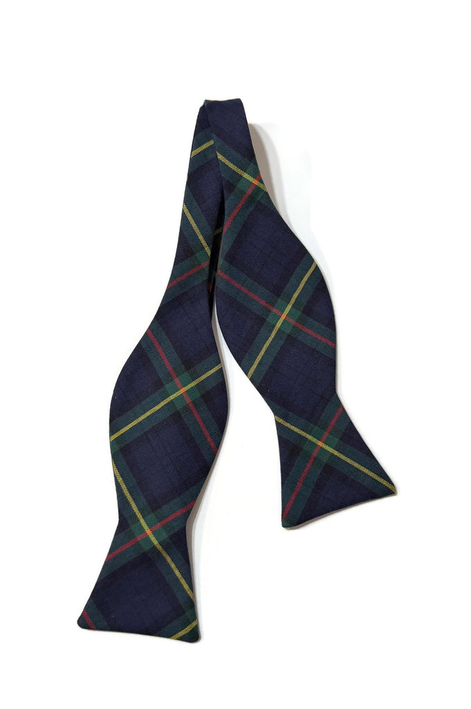 Men’s Navy & Green Plaid Cummerbund and Bow Tie Set | Classic Tartan Formalwear for Weddings, Proms & Black-Tie Events