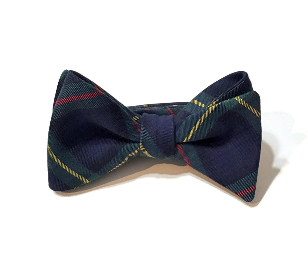 Men’s Navy & Green Plaid Cummerbund and Bow Tie Set | Classic Tartan Formalwear for Weddings, Proms & Black-Tie Events