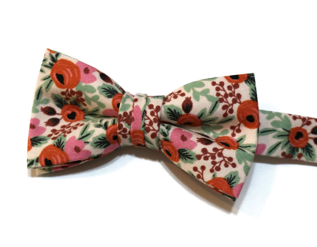 Rosa Floral Bow Tie - Boys, handcrafted neckties for boys, floral patterns, handmade accessories for kids.